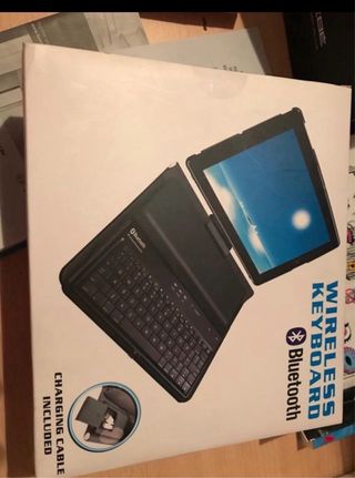 iPad 2018 128GB mas teclado bluetooth