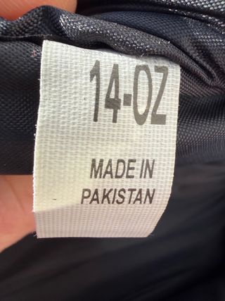 Guantes de Boxeo Bruiser 14 Oz con Vendas