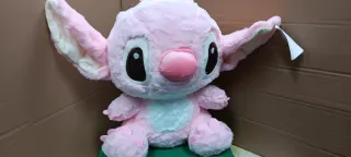 Boneco Pelúcia Rosa Grande