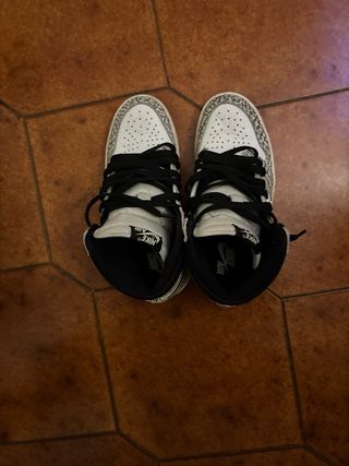 Nike Air Jordan 1 Retro High OG White Cement