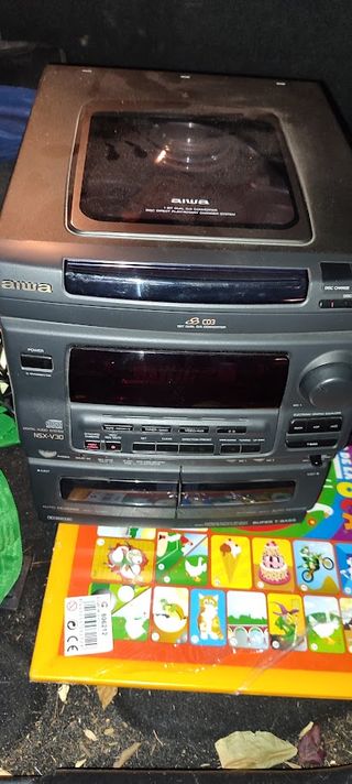 Equipo de música Aiwa NSX-V30