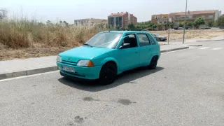 Citroen AX y Opel Kadett E AX y Kadett 1995