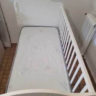 Cuna TRAMA bebé con osito