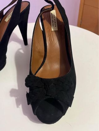 Zapatos Zara Peep Toe Tacón Alto Ante Negro