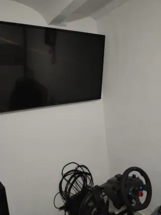 Volante Logitech Simulador