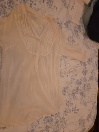 Camisa blanca vintage