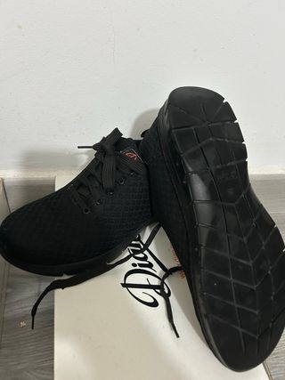 Playeras Antideslizantes Negros Talla 38 Talla 40