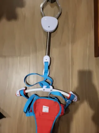 Saltador de bebé Munchkin para marco de puerta.