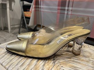 Zapatos de tacón Lanvin Paris color champagne