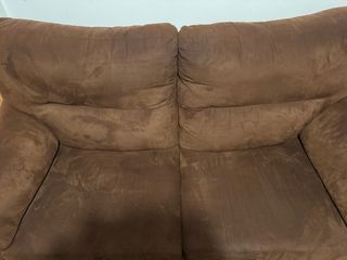 Sofá de 2 plazas marrón