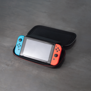 Funda oficial de viaje Nintendo Switch Super Mario