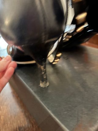 Sandalias DKNY Negras y Doradas Talla 39