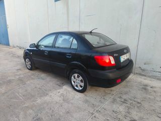 KIA Rio 2006