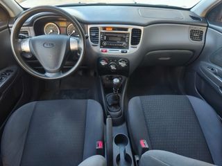 KIA Rio 2006