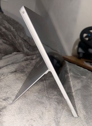 Microsoft Surface Pro 7