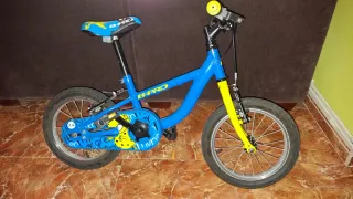 Bicicleta infantil B-Pro azul y amarilla