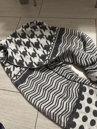 Sciarpa unisex fantasia zig-zag e pois