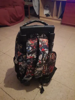 Mochila graffiti multicolor