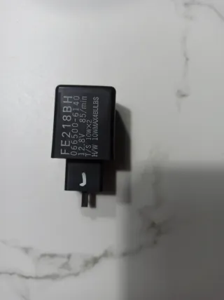 Relé intermitentes Kawasaki Yamaha honda FE218BH 1