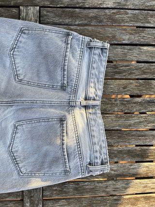 Pantalones vaqueros grises Mango