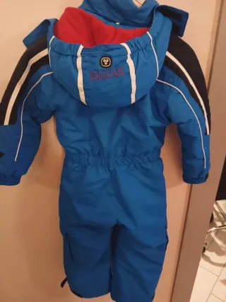 Tuta neve pe bambini per bambini 4/5 anni.