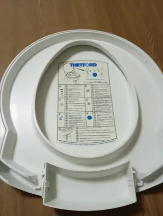 Tapa THETFORD Autocaravana