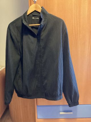 Chaqueta Zara Bomber Negra Texturizada