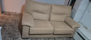 Sofá 2 y 3 plazas beige perfecto estado.