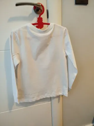 Camiseta Huntrix Manga Larga tallas disponibles