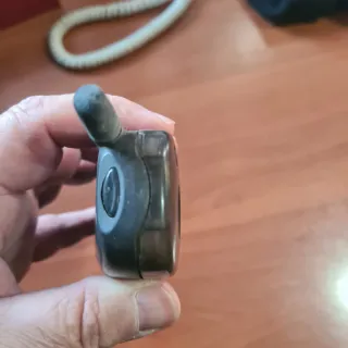 Telefono cellulare da collezione nokia rotto