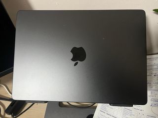 MacBook Pro 14" 16GB 512GB