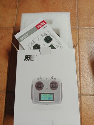 Emisora Flysky FS-I6S nueva a estrenar color negro