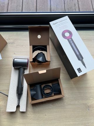 Secador Dyson Supersonic Roxo