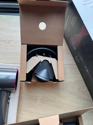 Secador Dyson Supersonic Roxo