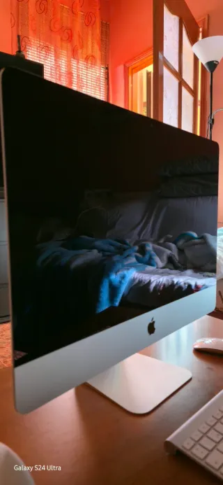 Mac Retina 4K i5 8GB RAM