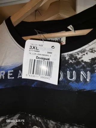 Lote 3 Camiseta  Desigual XXXL Estampada