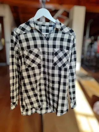Camicia a quadri bianca e nera