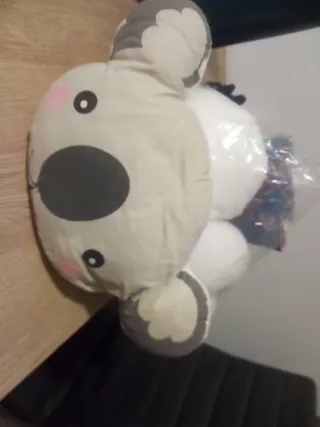 Almohada infantil de koala(usado) y nube(nuevo)