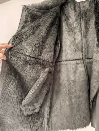 Cappotto ecopelle e pelliccia sintetica grigio M