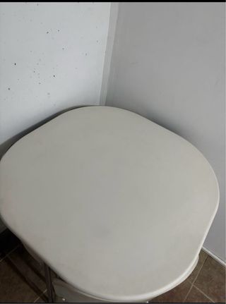 Mesa y 4 Sillas Comedor