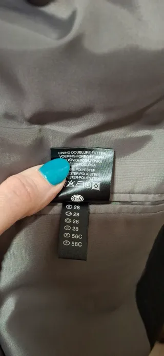 Traje negro 3 piezas raya diplomatica