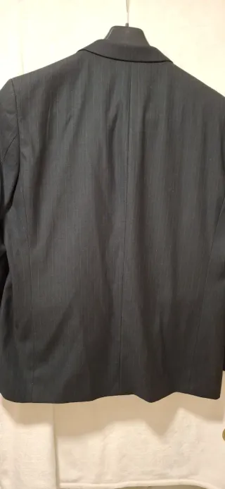 Traje negro 3 piezas raya diplomatica