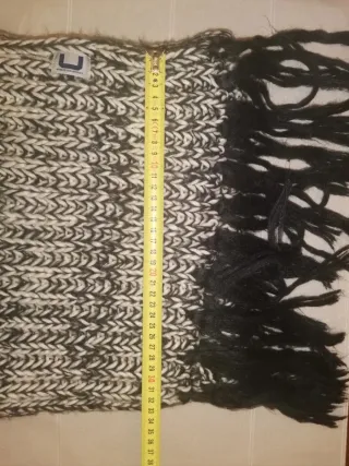 Conjunto bufanda y gorro tejido