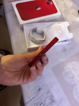 iPhone 13 128GB Rojo