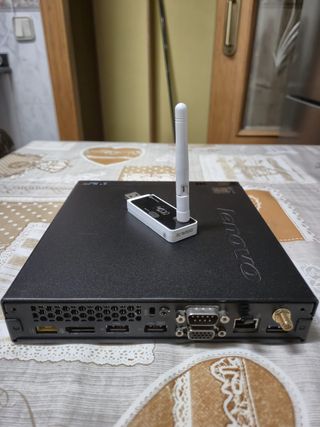 Mini PC Lenovo M93P Negro
