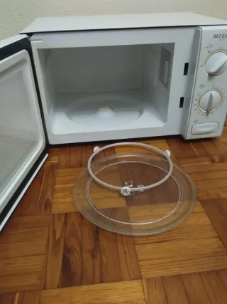 Microondas Bluesky 20L Blanco