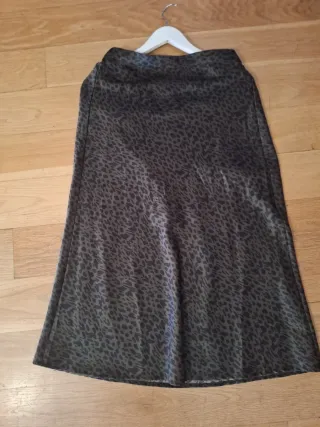 Falda estampada leopardo