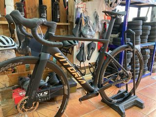 BICICLETA DE CARBONO VITORIA NUEVA.!!