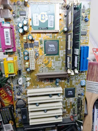 Placa Base VIA Antigua