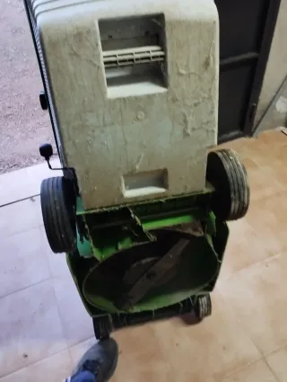 Cortacésped Viking ME 443